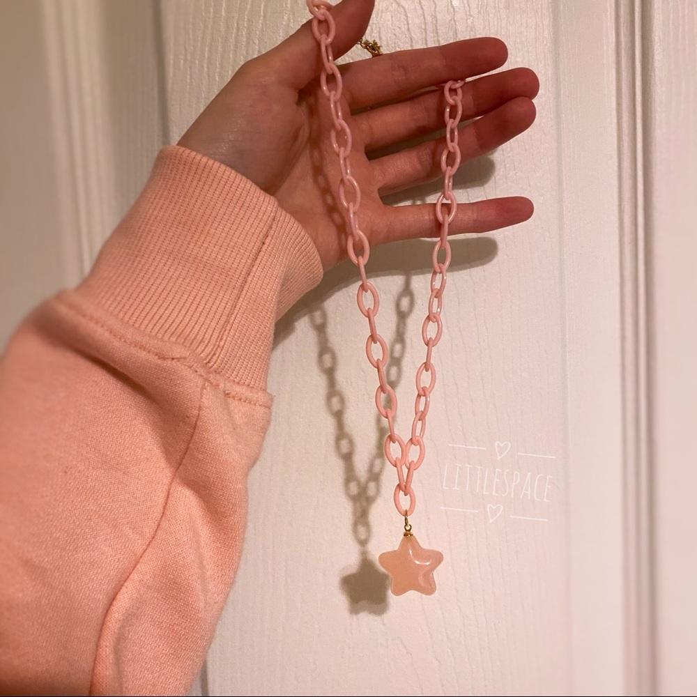 Pink Star Chain Necklace 💞